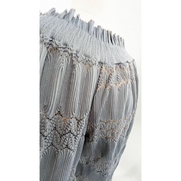 Suzanne Betro Women Gray Off-Shoulder Ruffle Blouse Top Size XL - Picture 12 of 16